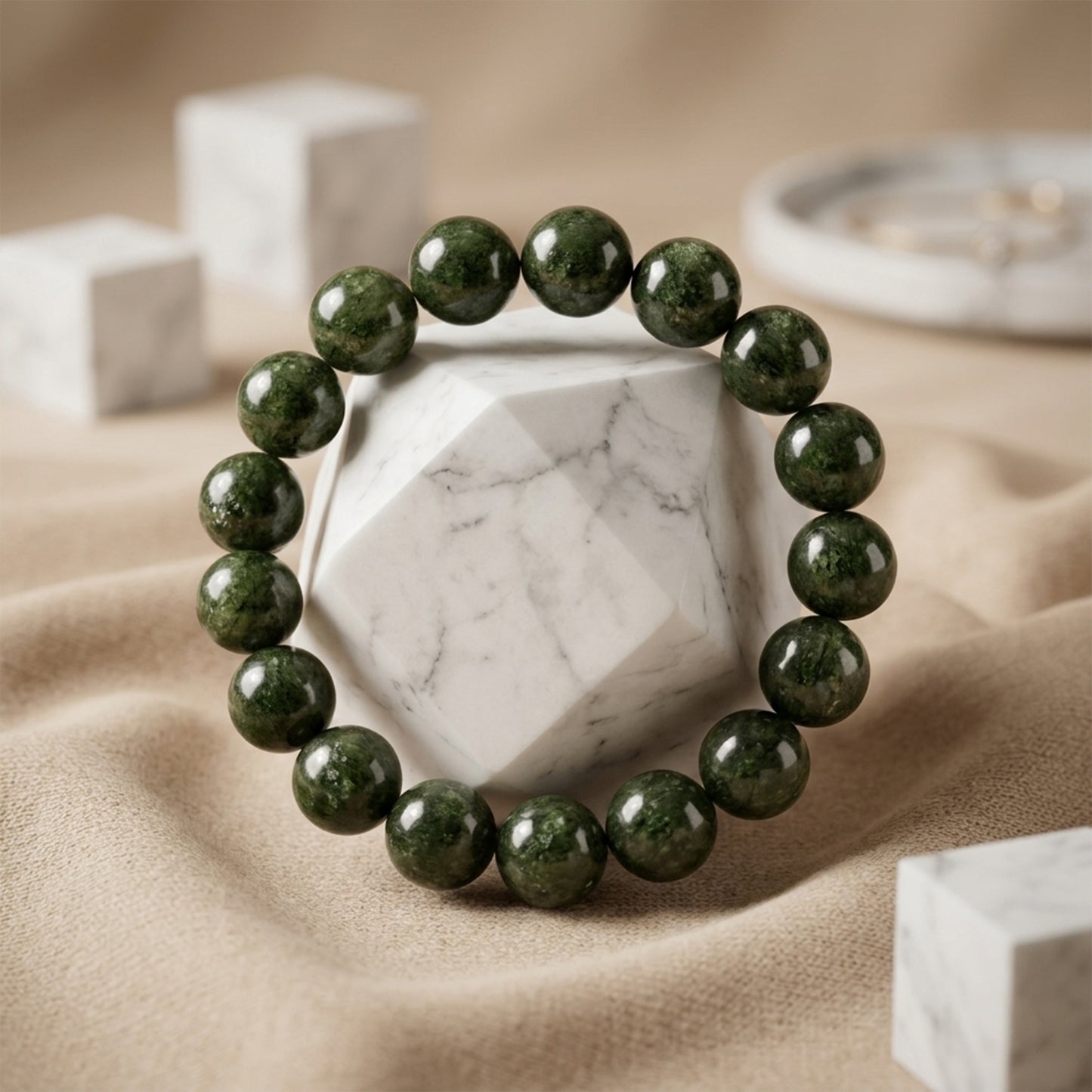 Bracelate 16